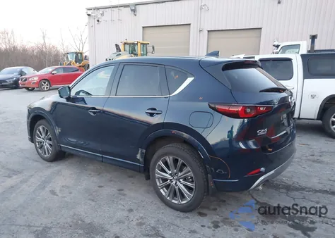 2025 Mazda Cx-5 2.5 Turbo Signature z USA, uszkodzony, nr VIN JM3KFBXY2S0552267